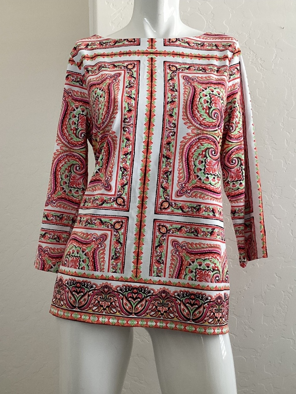 Charter Club, size M, excellent condition, red, green, black on white background